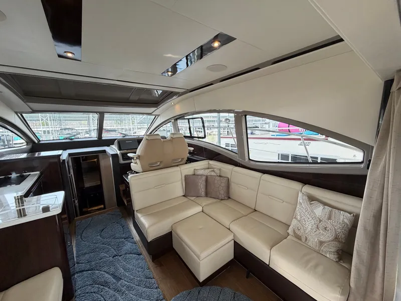 Slide: The Image of Interior of 2017 Sea Ray Sundancer 400 yacht. - 5