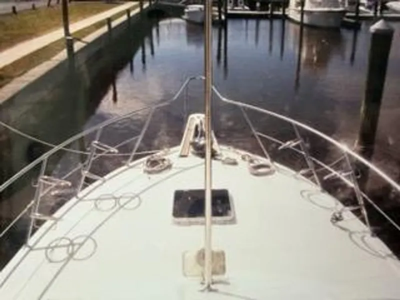 Slide: The Image of Hatteras 1994 - 16