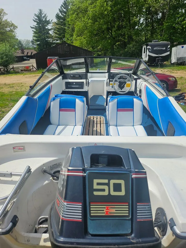Slide: The Image of Sunbird Corsair 1991 - 10