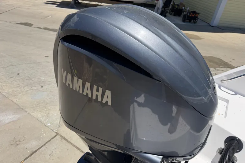 Slide: The Image of Yamaha outboard motor on 2022 Sportsman Heritage 231 Center Console boat. - 6