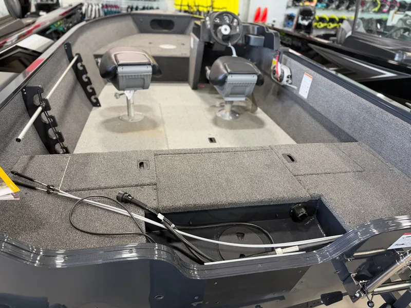 Slide: The Image of Interior view of 2026 Crestliner 1650 Kodiak SC boat. - 4