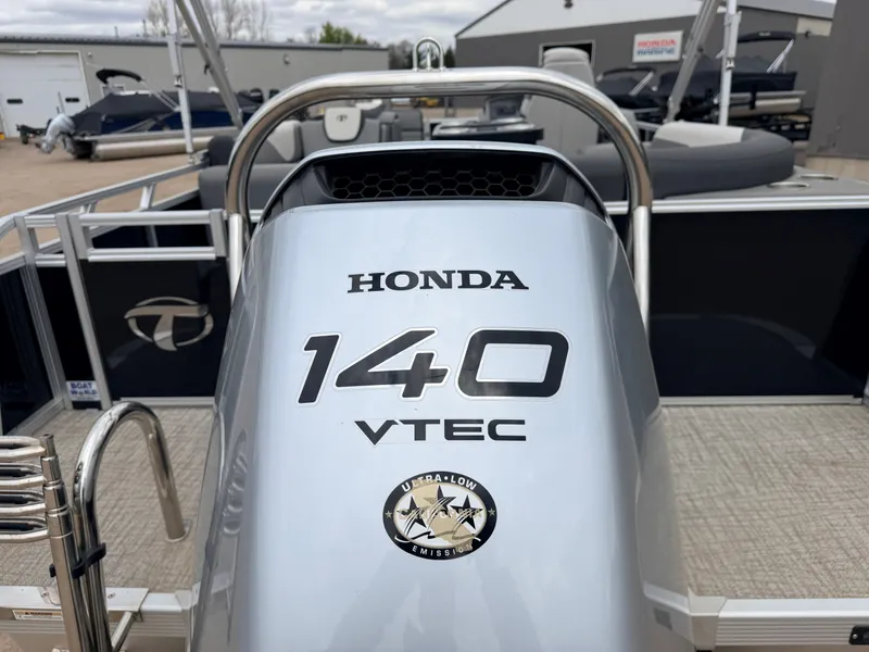 Slide: The Image of Tahoe LTZ 2385 Elite & 140HP Honda 4Stroke -$39,995 2023 - 62