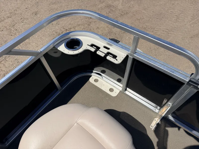 Slide: The Image of Interior view of a 2013 Qwest 7516 Adventure pontoon boat. - 14