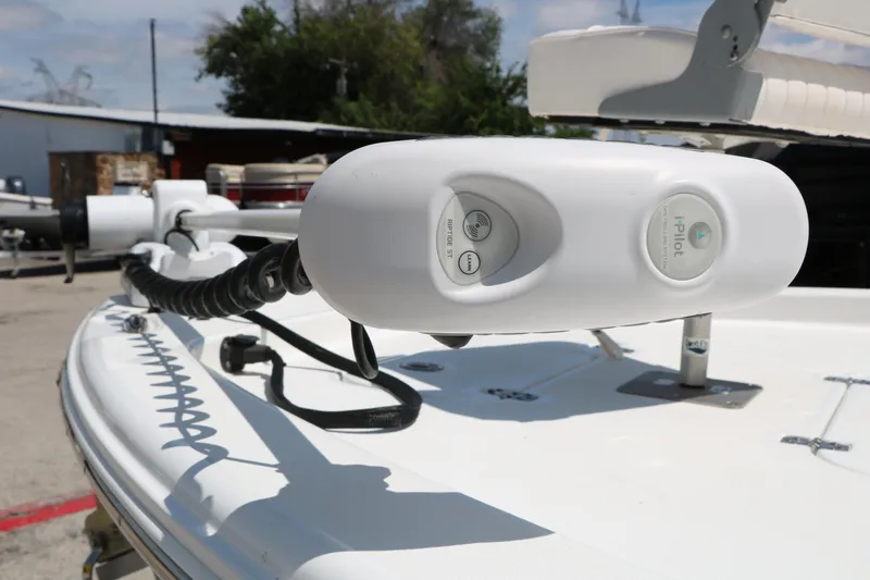 Slide: The Image of 2016 Sea Hunt BX 22 BR boat with i-Pilot trolling motor on deck. - 19
