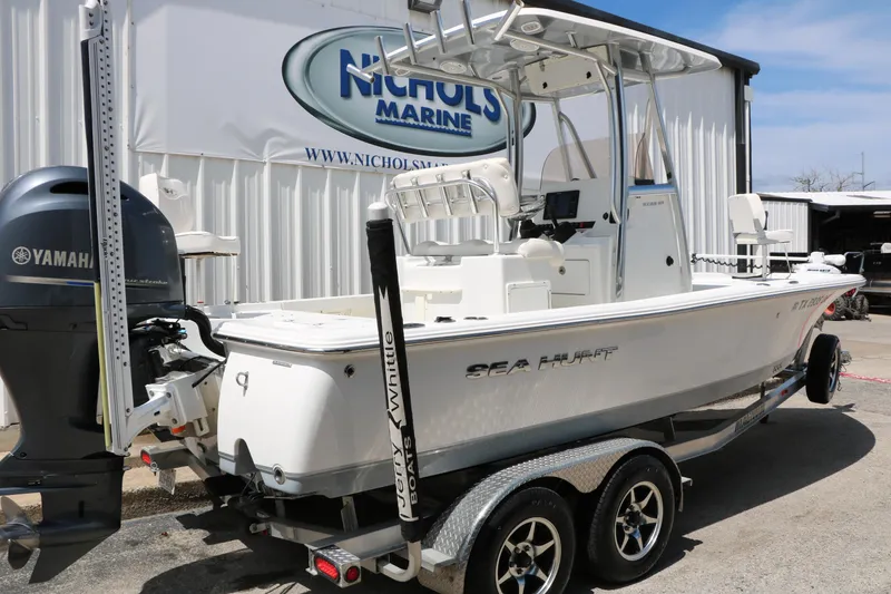 Slide: The Image of 2016 Sea Hunt BX 22 BR boat with Yamaha engine at Nichols Marine. - 5