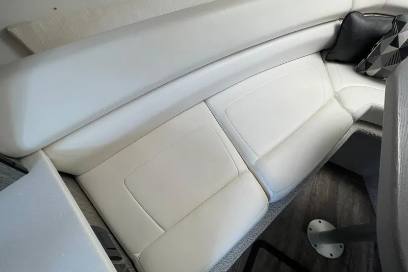 Slide: The Image of ULTRA LUXURIOUS SYNTHETIC LEATHER THROUGHOUT - 38