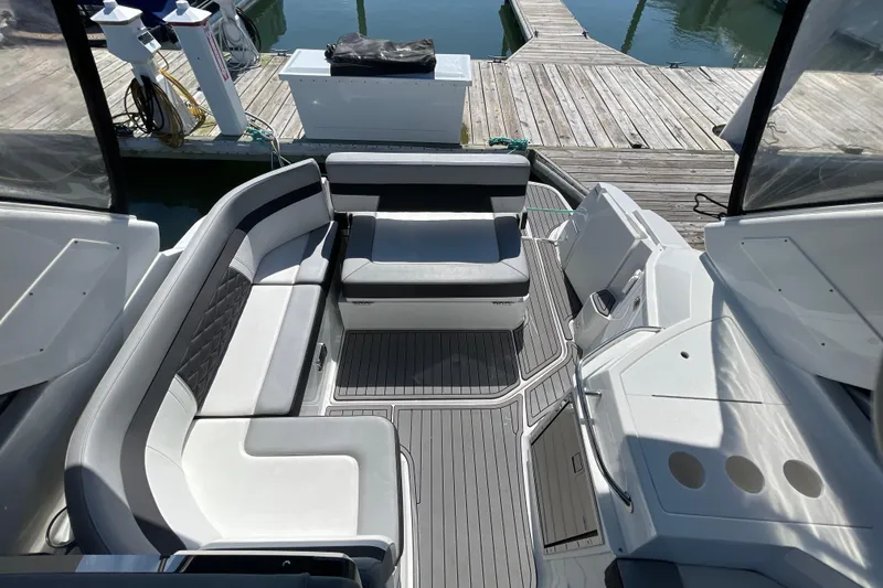 Slide: The Image of AFT COCKPIT U-SHAPED LOUNGE SEATING OVERVIEW LOOKING AFT - 6