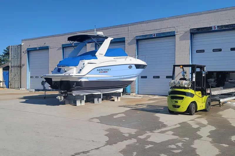Slide: The Image of OUT OF THE WATER FOR BARRIER COAT AND BOTTOM JOB. OOKING GOOD AND READY TO GO NOW!! NEEDS NOTHING!! - 69