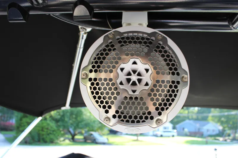 Slide: The Image of Speaker on a 2020 Bayliner VR6 Bowrider I/O boat, featuring a hexagonal grille design. - 20