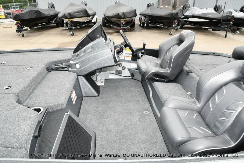 Slide: The Image of Interior of a 2020 Nitro Z19 Pro boat with gray seats. - 15
