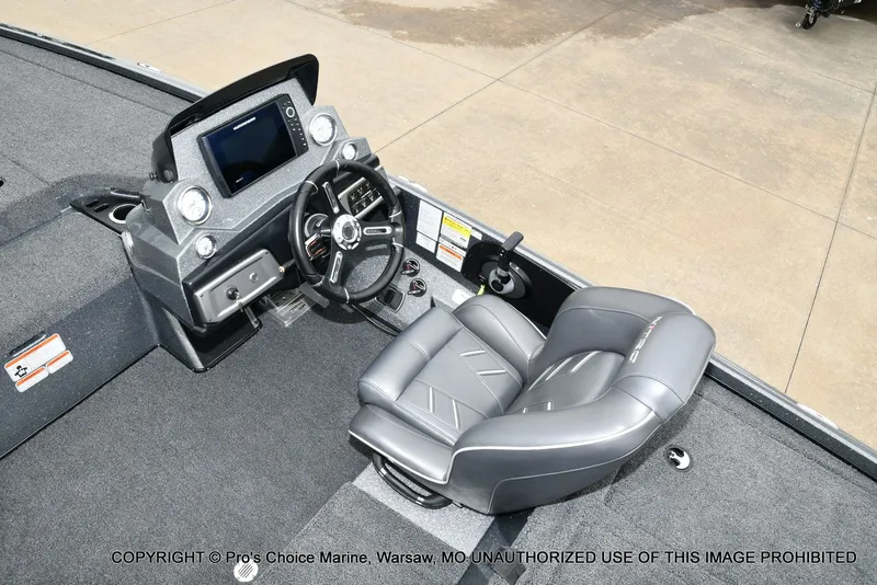 Slide: The Image of Interior of a 2020 Nitro Z19 Pro boat with gray seat and control console. - 43