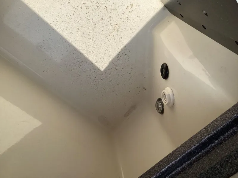 Slide: The Image of Interior view of a Ranger Z520R 2025 boat cooler. - 27