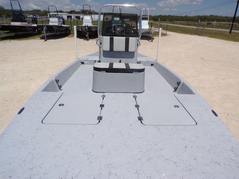 Slide: The Image of Freedom Eagle 16 boat 2025 on a sunny lot. - 17