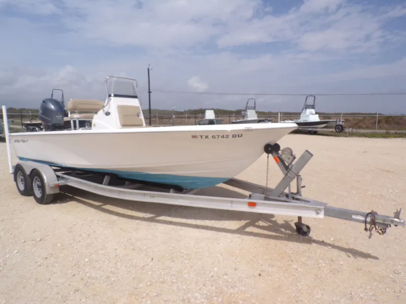 Slide: The Image of 2016 Sportsman 207 Masters boat on trailer outdoors. - 15