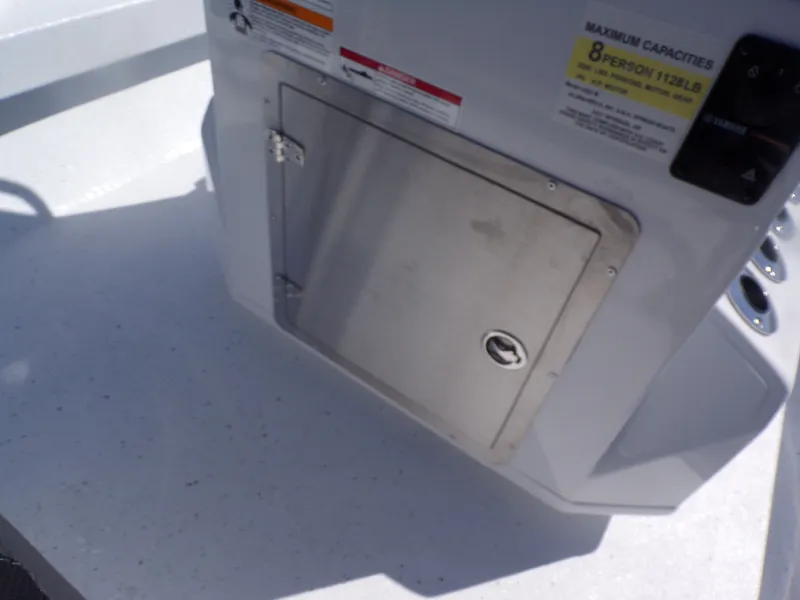 Slide: The Image of Xpress H22B Bay 2026 boat compartment with capacity label. - 22