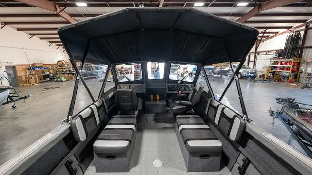 Slide: The Image of Lund 200 Heavy Gauge Sport 2026 - 19