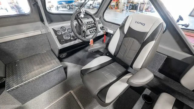 Slide: The Image of Lund 200 Heavy Gauge Sport 2026 - 26