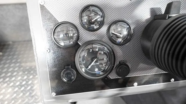 Slide: The Image of Lund 200 Heavy Gauge Sport 2026 - 27