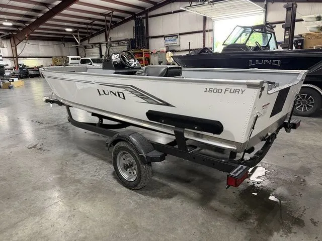 Slide: The Image of Lund 1600 Fury SS 2026 - 10