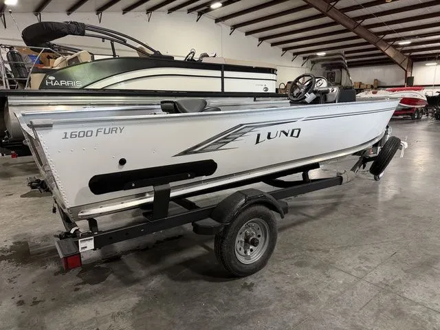 Slide: The Image of Lund 1600 Fury SS 2026 - 3