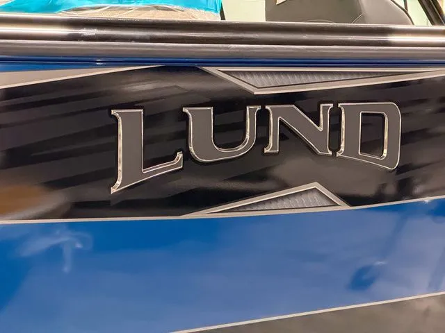Slide: The Image of Lund 2275 Baron Sport 2026 - 7