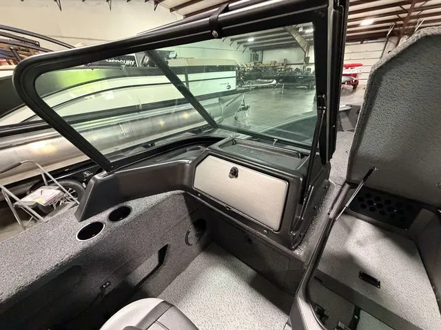 Slide: The Image of Lund 2075 Impact XS Sport 2026 - 9