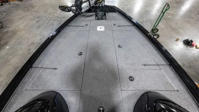 Slide: The Image of Lund Pro-V Bass 2075 2018 - 10