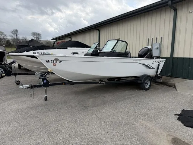 The Image of Lund 1775 Adventure Sport 2020 - 1