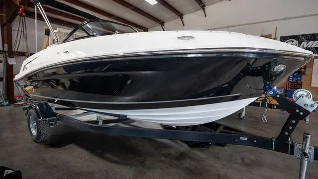 Slide: The Image of Bayliner VR5 Bowrider OB 2024 - 26