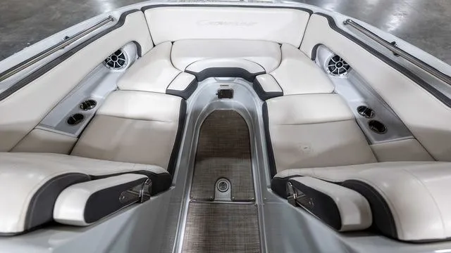 Slide: The Image of Crownline Boats E 255 2020 - 15