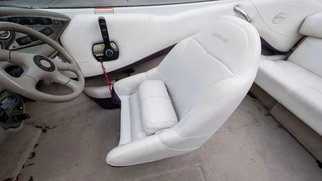 Slide: The Image of Crownline Boats 202 BR 2000 - 12