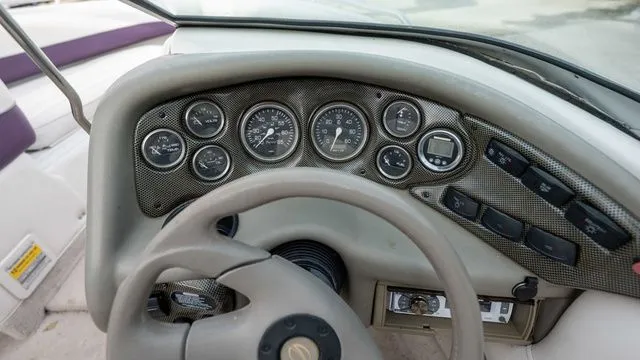 Slide: The Image of Crownline Boats 202 BR 2000 - 6
