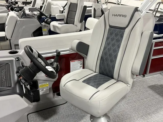 Slide: The Image of Harris Cruiser 230 SL 2026 - 9