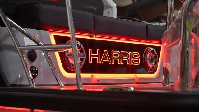 Slide: The Image of Harris Grand Mariner 250 SLEC 2026 - 38