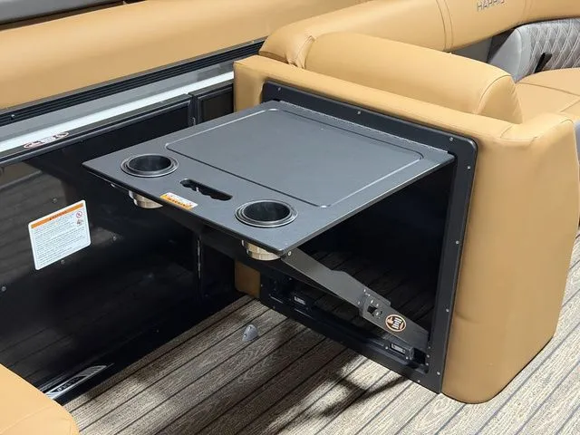 Slide: The Image of Harris Cruiser 230 SL 2026 - 10