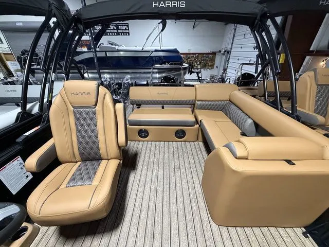 Slide: The Image of Harris Cruiser 230 SL 2026 - 4