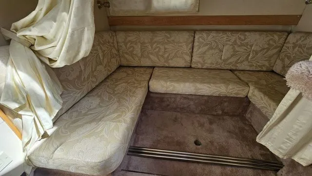 Slide: The Image of Larson Cabrio 330 2000 - 22