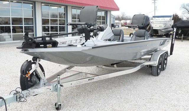 Slide: The Image of Xpress Hyper-Lift Crappie H20C 2026 - 2