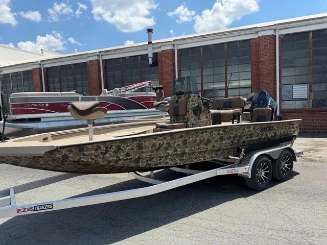 The Image of Excel Bay Pro 203 Elite with 140 HP Suzuki 2026 - undefined