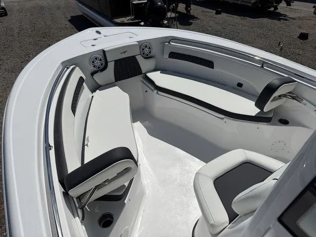 Slide: The Image of Tidewater 220 CC Adventure 2026 - 14