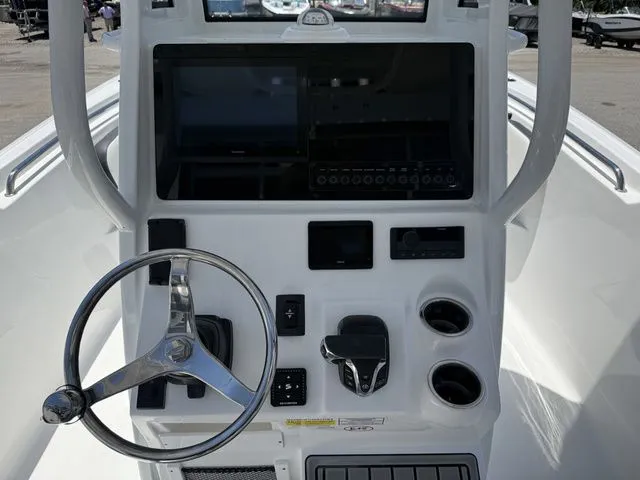 Slide: The Image of Tidewater 232 CC Adventure 2026 - 10