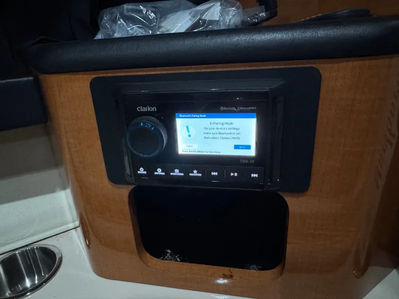 Slide: The Image of Clarion Bluetooth stereo in 2008 Chaparral 310 Signature. - 12