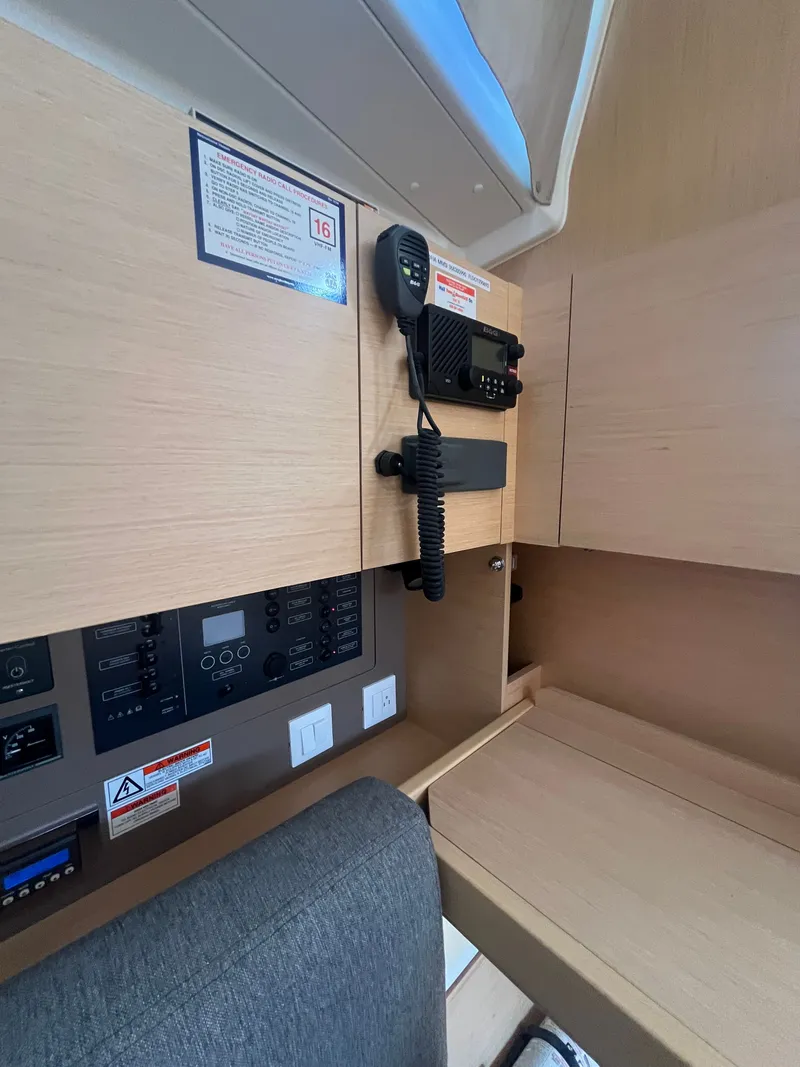 Slide: The Image of Beneteau Oceanis 38.1 2019 - 33