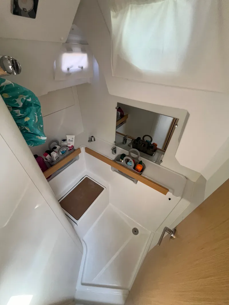 Slide: The Image of Beneteau Oceanis 38.1 2019 - 42