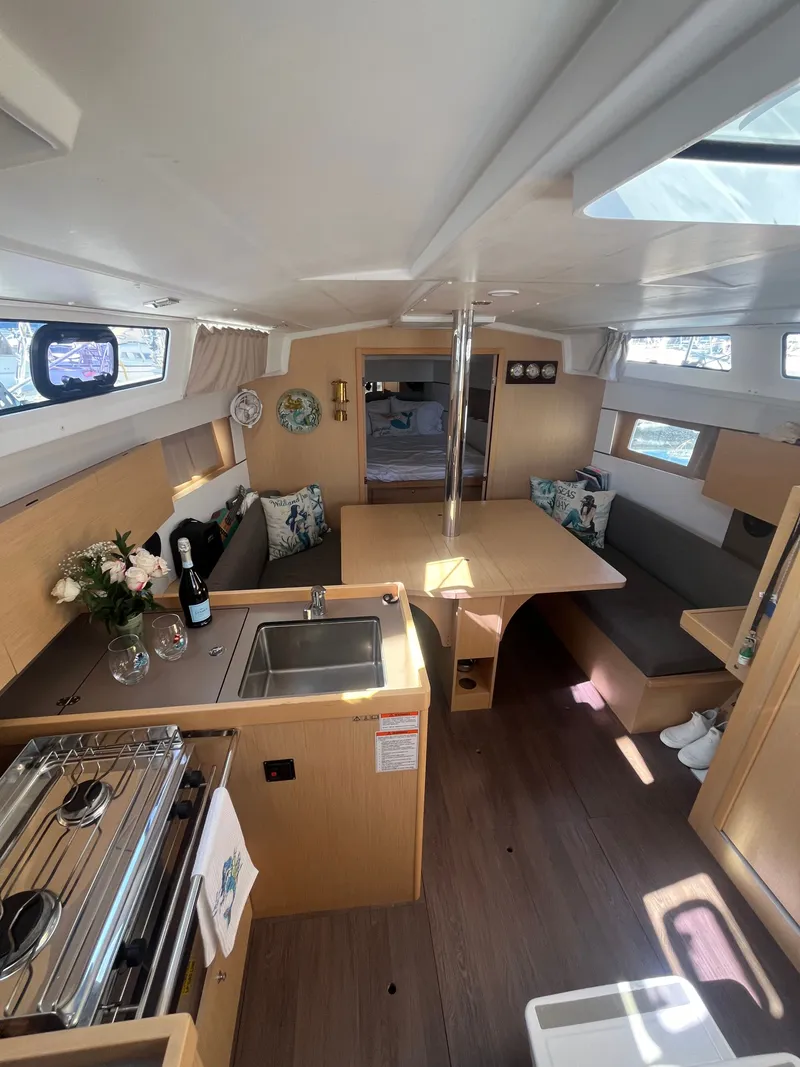Slide: The Image of Beneteau Oceanis 38.1 2019 - 49