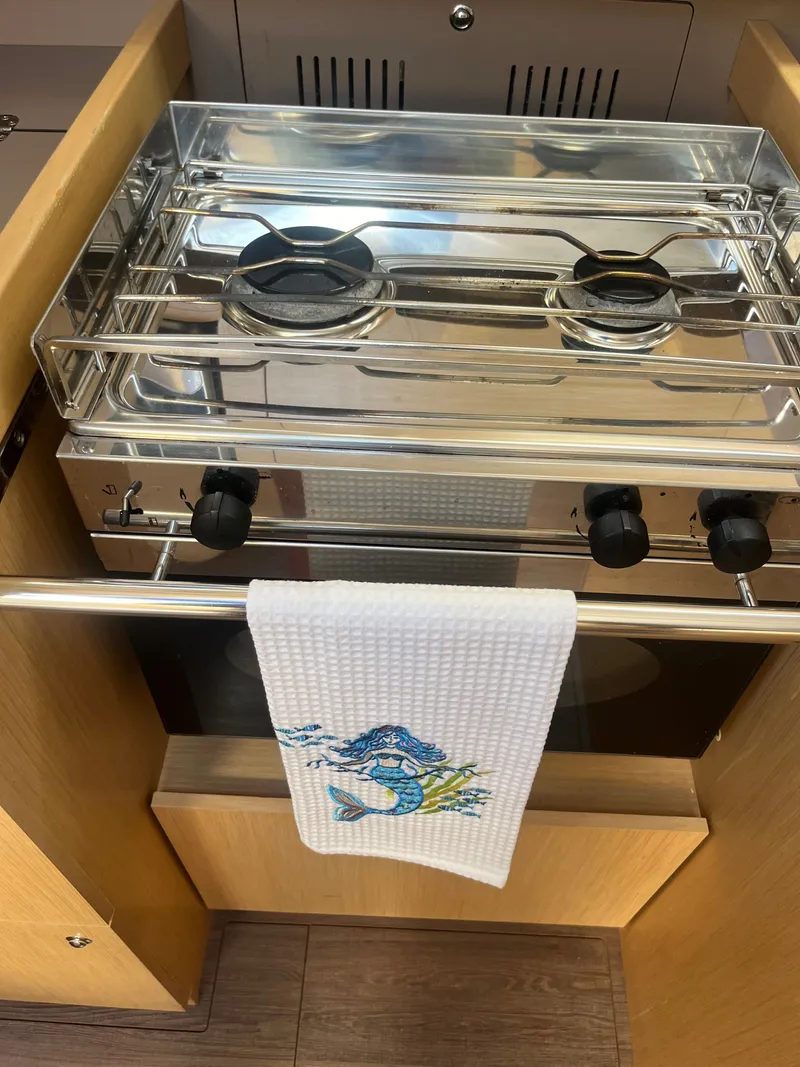 Slide: The Image of Beneteau Oceanis 38.1 2019 - 54