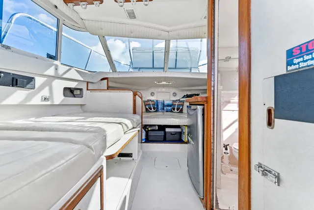 Slide: The Image of Blackfin 29 Flybridge 1995 - 42