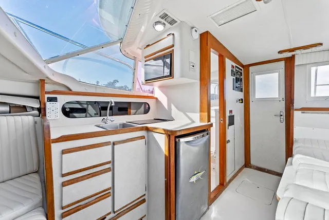 Slide: The Image of Blackfin 29 Flybridge 1995 - 48