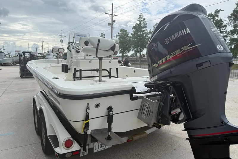Slide: The Image of 2007 Ranger 2200 Bay Ranger boat with Yamaha VMAX engine on trailer. - 4
