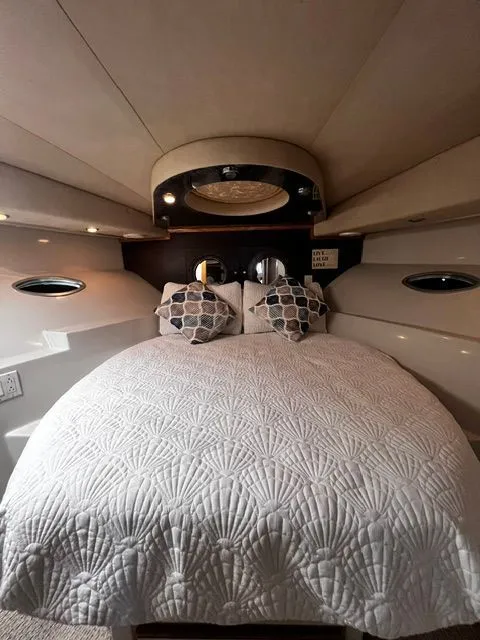 Slide: The Image of Bathroom in a 1997 Bluewater Yachts 510 yacht. - 5